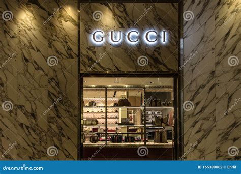 gucci bellagio|bellagio jewelry stores.